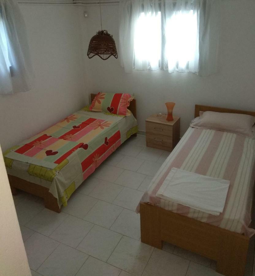Villa Family Seaside House In Mouries Paralia Dionisiou Exterior foto